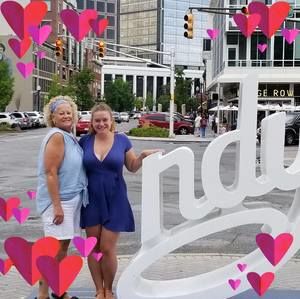 Meet your Posher, Amy